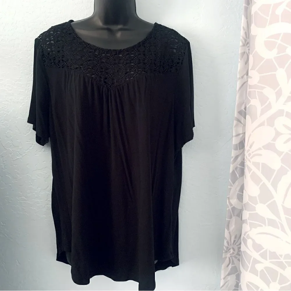 Old Navy Black Crochet Round Neck Short Sleeve Top Size Large - Picture 4 of 6